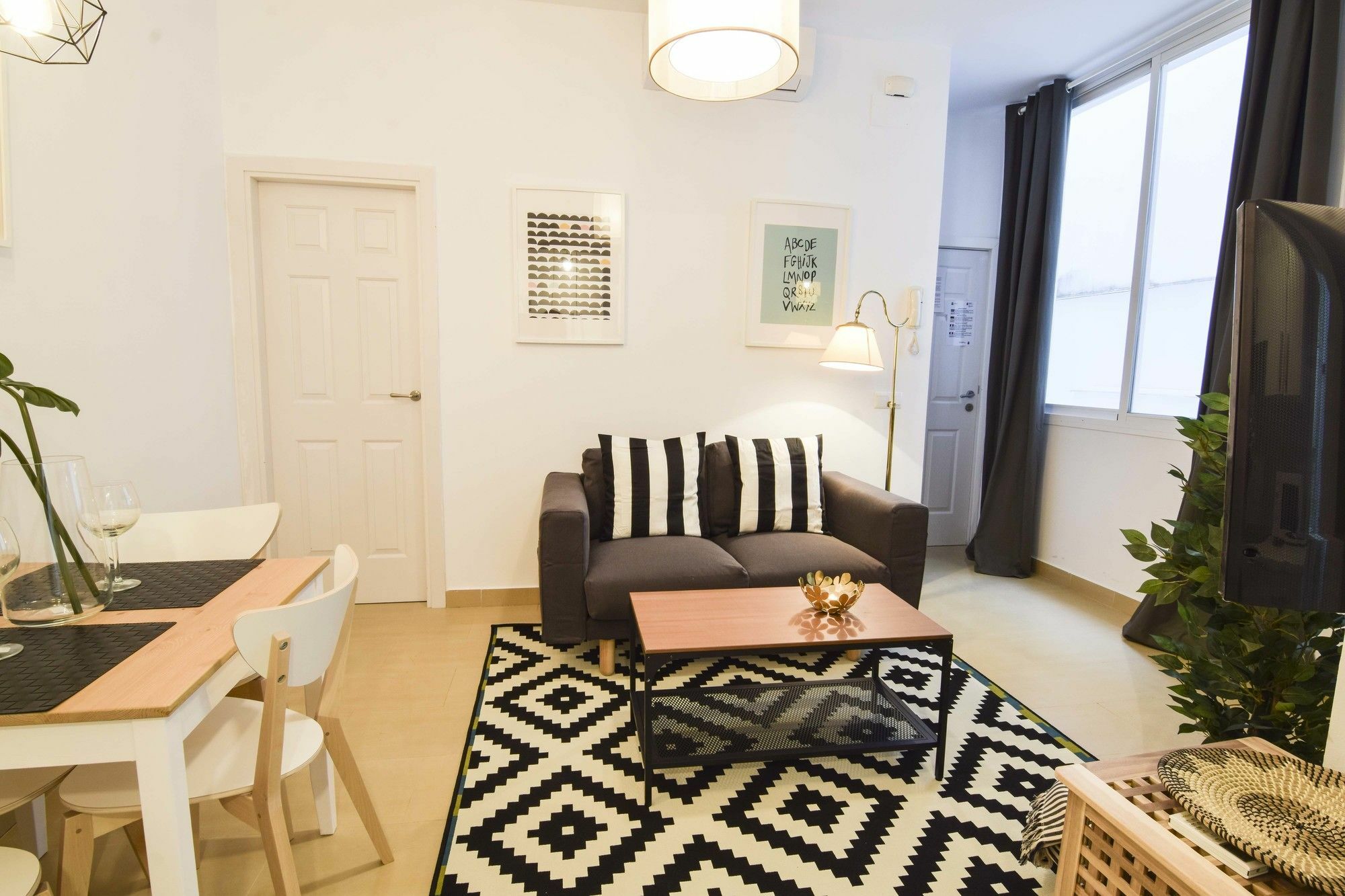 Apartament Letmalaga Center White Zewnętrze zdjęcie